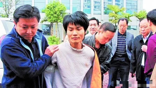 25层杀人书后期换帽子_25层杀人书后期换帽子_25层杀人书后期换帽子