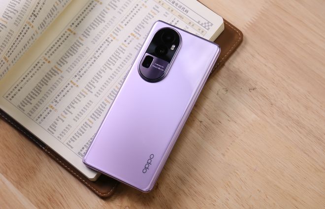 oppo专门玩游戏的手机_oppo轻薄手机游戏_轻薄手机游戏